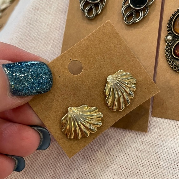 💐5/25 3 pair vintage boho retro earrings gold shell 1980s - Picture 2 of 8